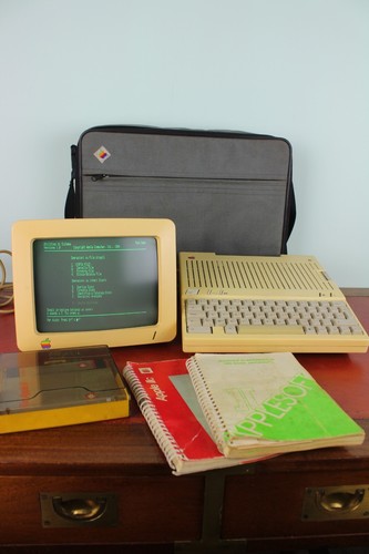 Apple iic computer 1984 steve - apple,