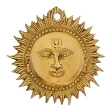 Signore Surya Dev Sole Dio