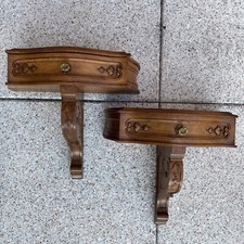 2 vecchie consolle da parete