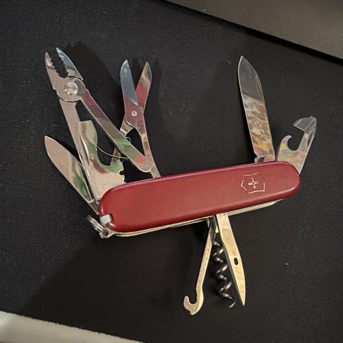 Victorinox swiss army motorist - army,