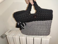 Borsa in tessuto realizzato a