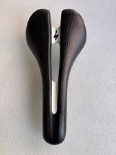 Sella specializzata Romin Evo CARBONIO Rail. Peso 160g