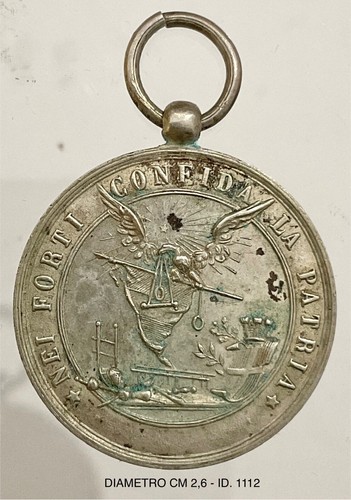 Nei forti confida patria - nei, la
