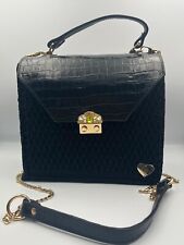 Borsa a tracolla nera, fatta a mano all'uncinetto in cotone e vera pelle