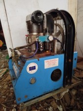 Compressore con attacco a trattore per la raccolta delle olive - Campagnola