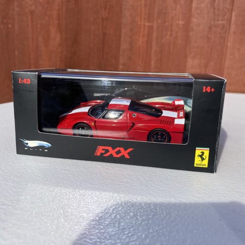 Hot wheels elite ferrari - hot,