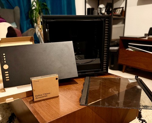 Custodia fractal design - pc,