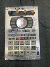 Roland SP-404 campionatore di