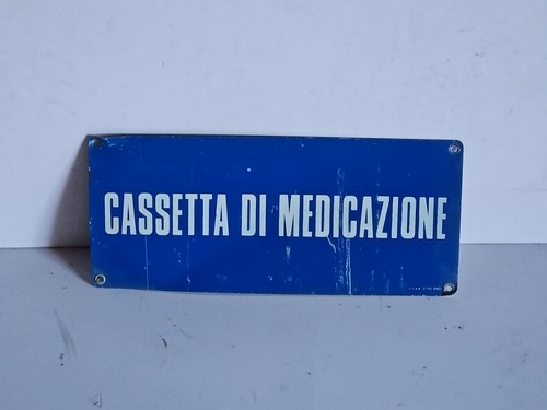 Cassetta medicazione - di, ^