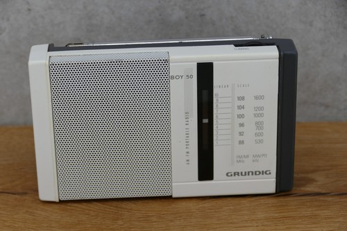 Grundig boy radio - grundig,