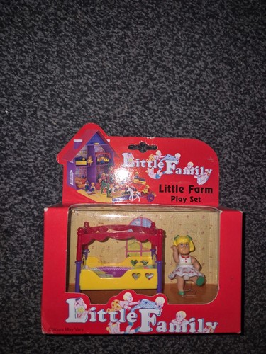 Piccola famiglia - piccola,