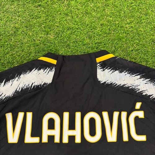 Maglia juventus vlhahovic - juventus,