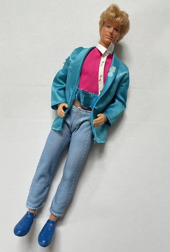 Barbie rockers ken - e, alla