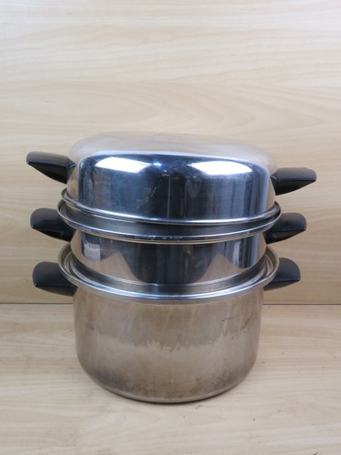 Vecchia vaporiera set - set, pentole