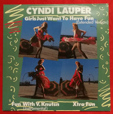 CYNDI LAUPER - GIRLS JUST WANT