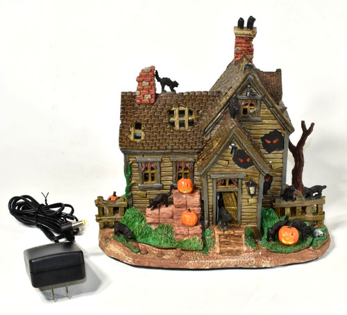 Lemax spooky town vicki - lemax,