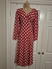 Abito da tè rosso e bianco