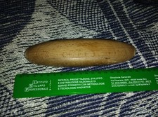 Antico strumento da tessitura in legno ,bobina, navetta