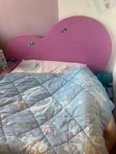 letto singolo con Testata A Forma Di Cuore Colombini Con Sotto 2 Cassetti