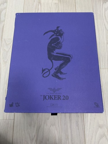 Hot toys the joker batman - the,