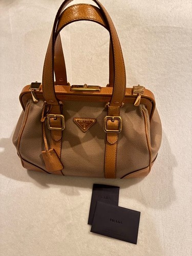 Prada boston doctor bag - boston,