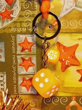 PORTACHIAVI CON DADO DA GIOCO COLORATO IN 6 COLORI UNO PICCOLO E UNO GRANDE G