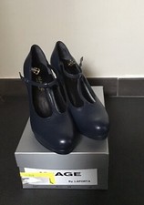 Decollete donna Image by