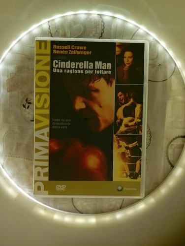 Cinderella man russell crowe - russell,