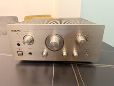 Amplificatore stereo integrato