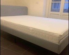Vendo letto una piazza e mezzo + materasso IKEA come in foto (grigio)
