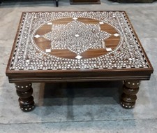 Grande Puja Chowki indiano