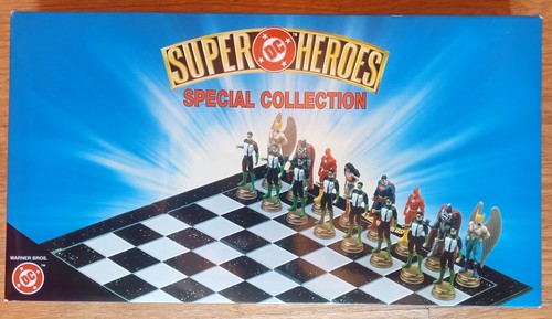 Super heroes chess set - super,