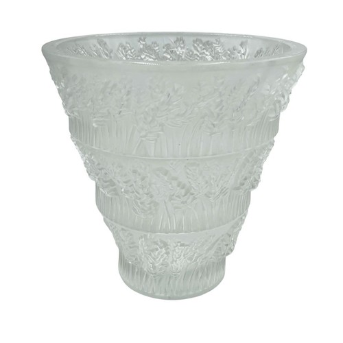 Lalique flower - lalique, vase
