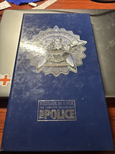 The police message - message, a