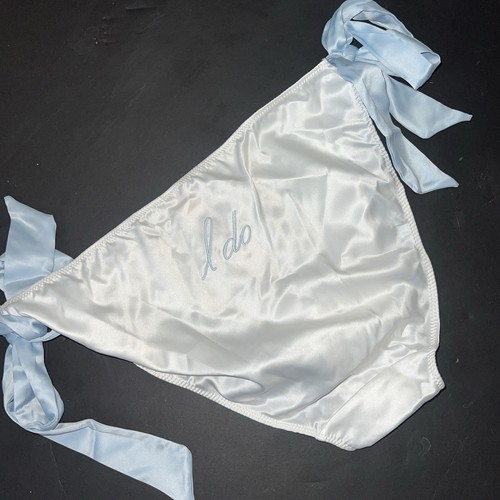Nwt victoria secret slip - victoria's,