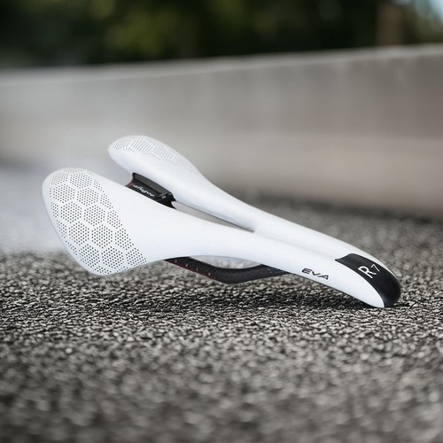 Contiene fibra carbonio eva - di,