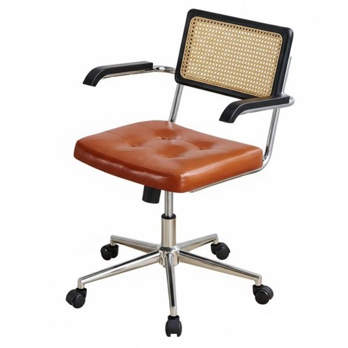 Poltrona girevole rattan - in,
