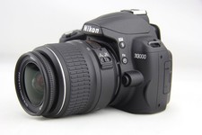 Nikon D3000 Nikkor AF-S 18-55