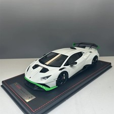 RUNNER 1:18 Lamborghini