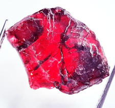 Naturale Granato Rosso Grezzo