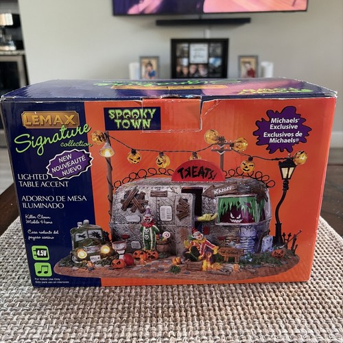 Lemax spooky town killer clown - town,