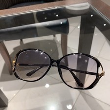 (Autentico) Occhiali da sole