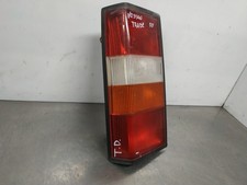 faro posteriore destro per