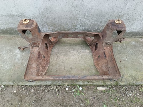 Culla supporto motore