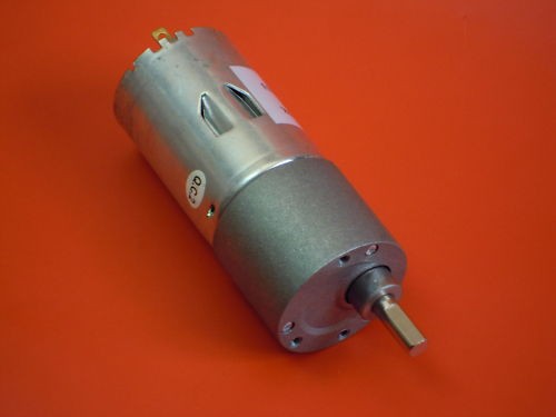Motoriduttore 12vdc 7rpm - 12vdc, 3,7rpm