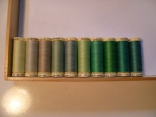 10 SPOLETTE FILO GUTERMANN 100% Poliestere 100 mt TONALITA' VERDE VEDI INFO