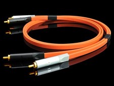 Official  Oyaide NEO d + RCA