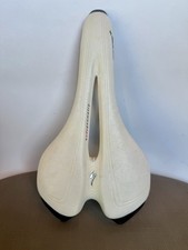 Specialized Toupe Plus+