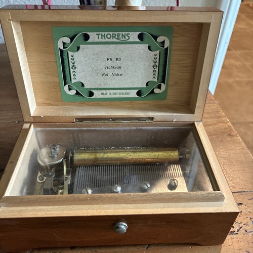 Music box ebraico - box,