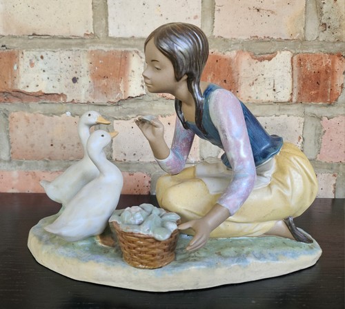 Personaggio lladro spain la - personaggio,